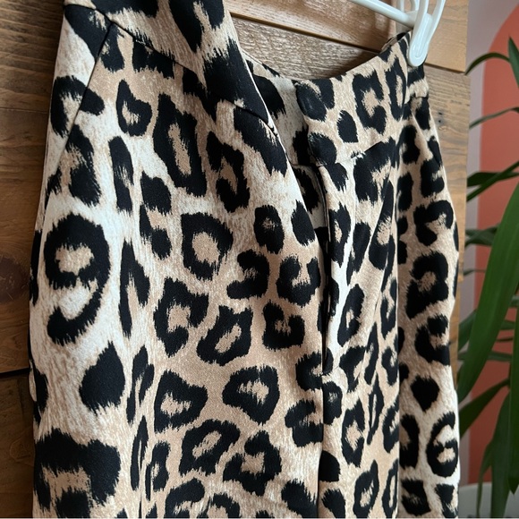 Banana Republic Cheetah Print Wide Leg Pant - Picture 3 of 8